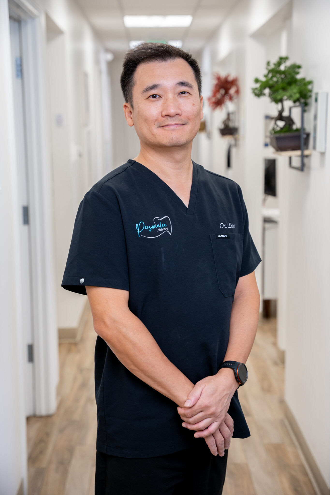 Dentist in Woodland Hills, CA Oral Care PersonaLee Dental